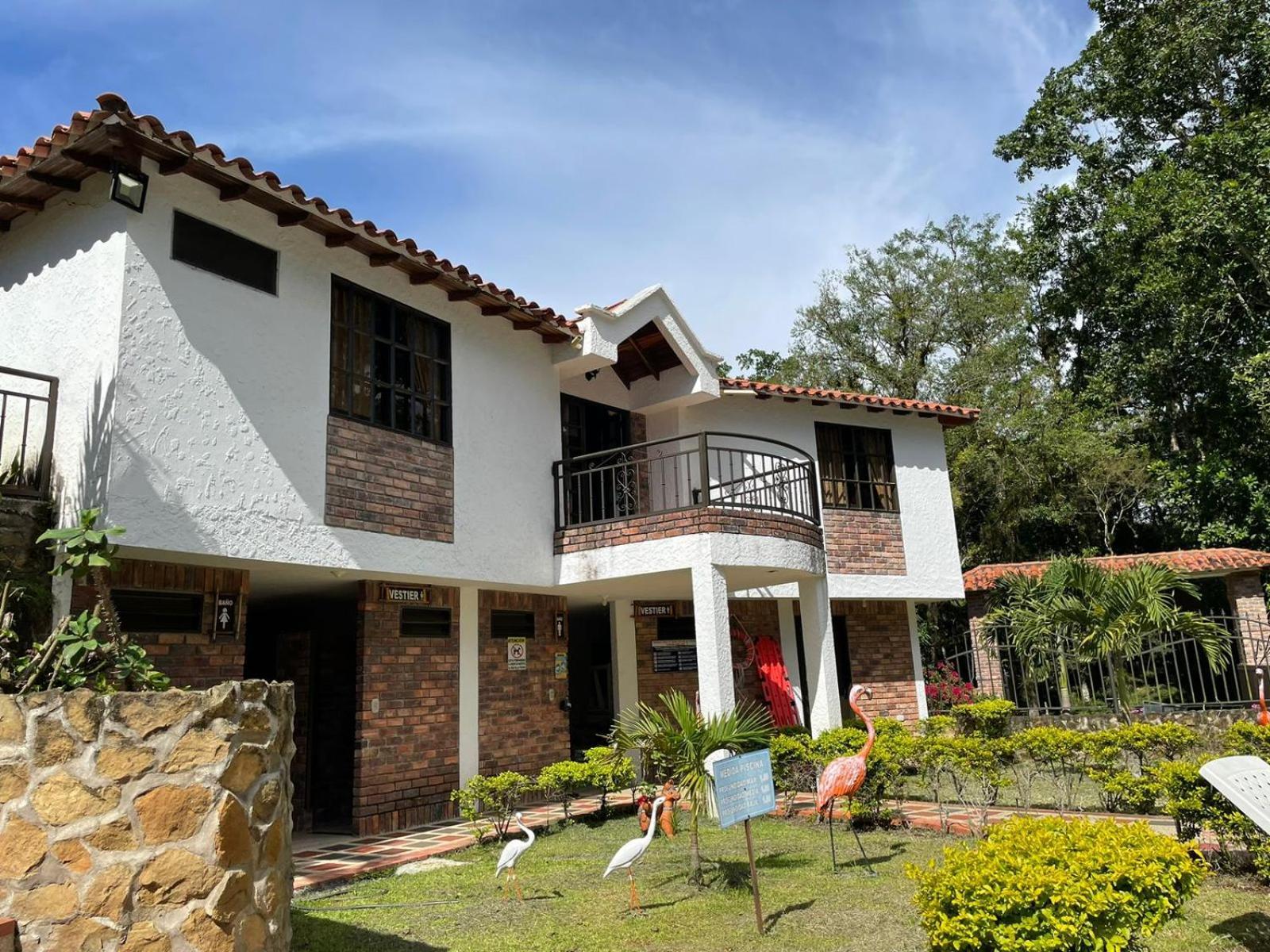 Rancho San Luis, Páramo Exterior photo