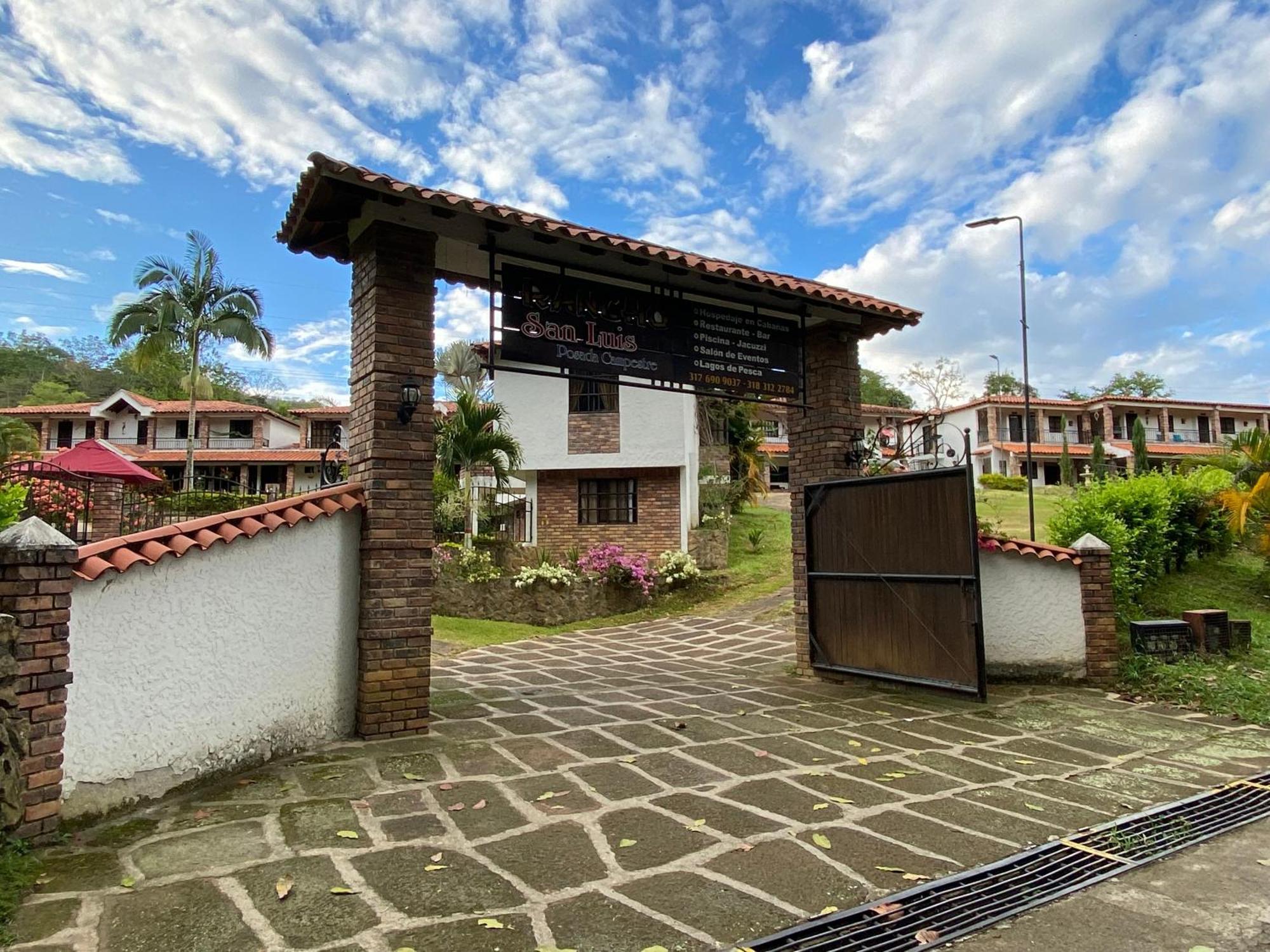 Rancho San Luis, Páramo Exterior photo